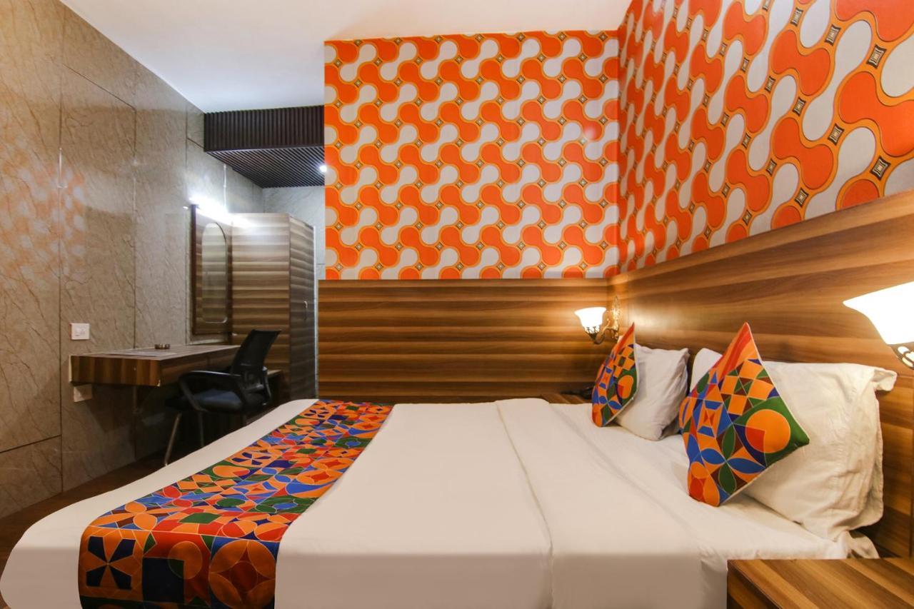 Fabhotel Vijay Palace Дармсала Экстерьер фото