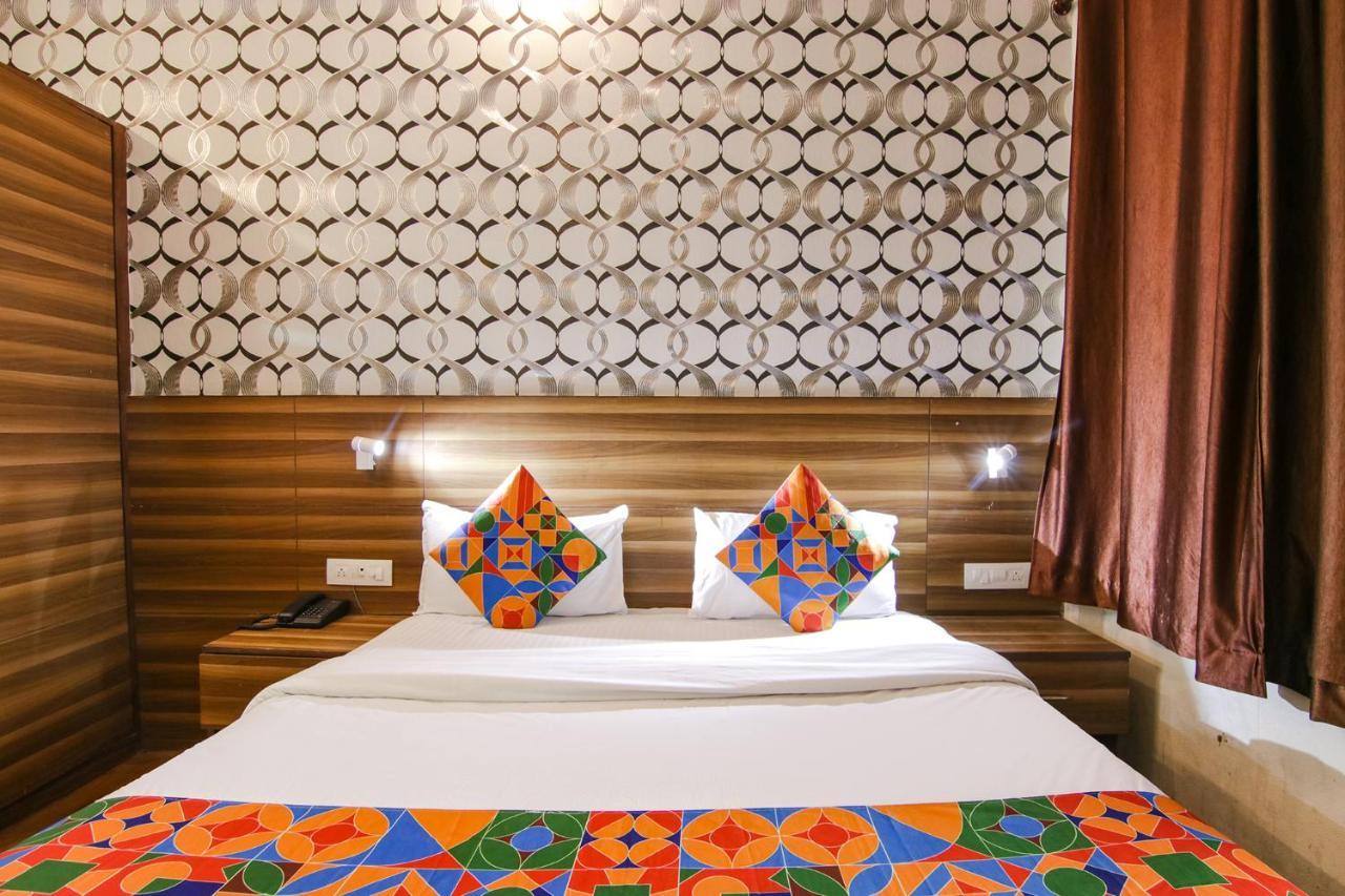 Fabhotel Vijay Palace Дармсала Экстерьер фото